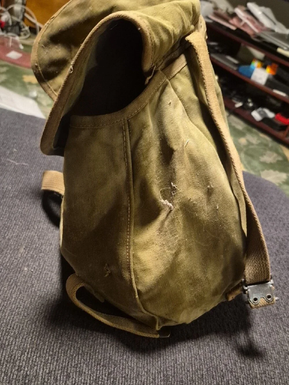 WWII US AIRBORNE PARATROOPER MUSETTE JUMP BAG- 1945